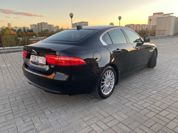 Jaguar XE, 2016 г.