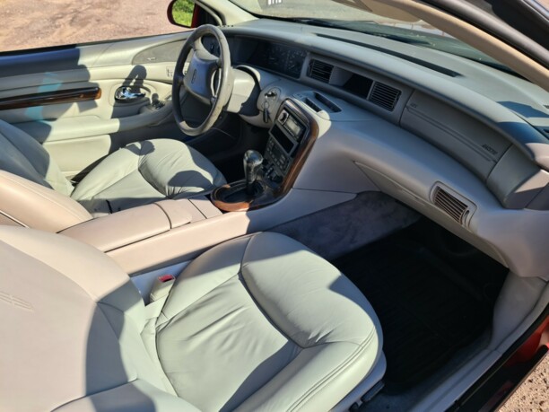 Lincoln Mark VIII II, 1998 г.
