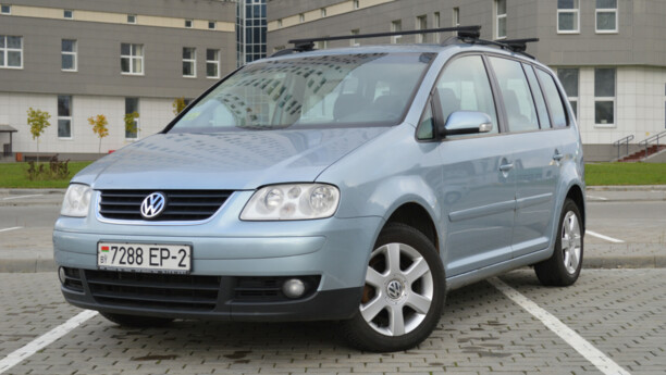 Volkswagen Touran I, 7 мест, 2006 г.
