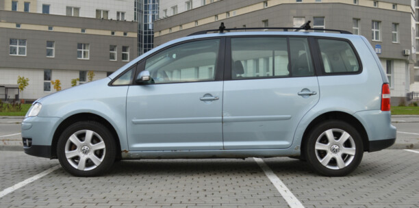 Volkswagen Touran I, 7 мест, 2006 г.