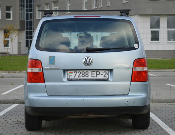 Volkswagen Touran I, 7 мест, 2006 г.