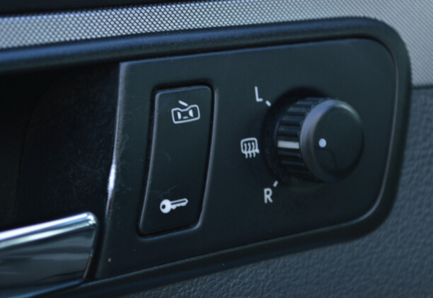 Volkswagen Touran I, 7 мест, 2006 г.