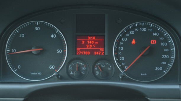 Volkswagen Touran I, 7 мест, 2006 г.