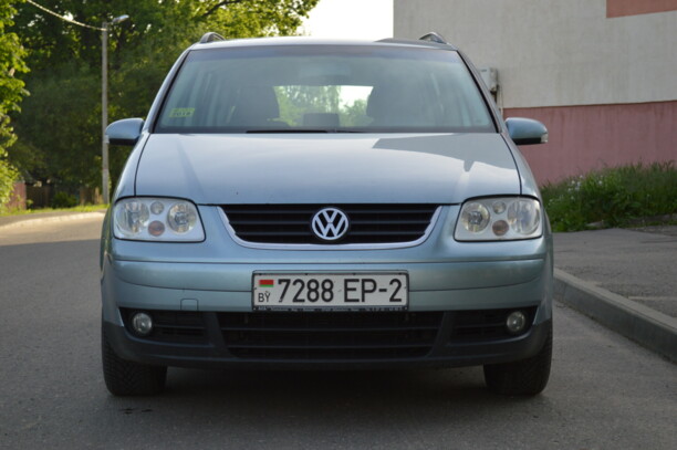 Volkswagen Touran I, 7 мест, 2006 г.
