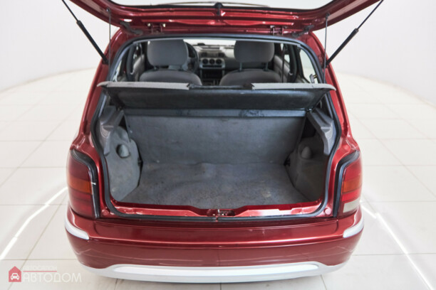 Nissan Micra II (K11), 2001 г.