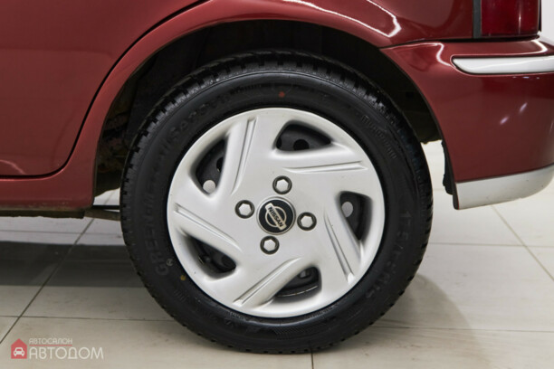 Nissan Micra II (K11), 2001 г.