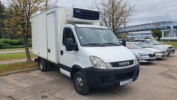 Iveco Daily 35С13 РЕФ, 2011 г.