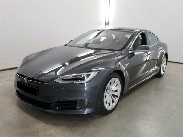 Tesla Model S I · Рестайлинг, 2016 г.