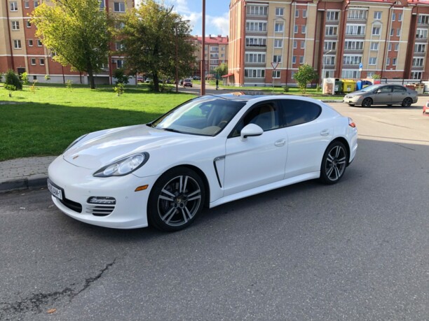 Porsche Panamera 970, 2010 г.