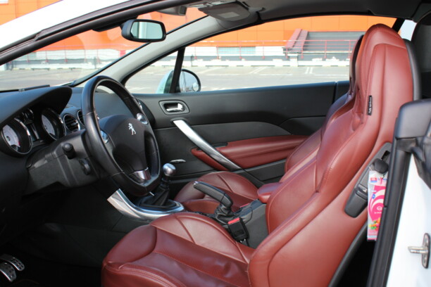 Peugeot 308 T7, 2011 г.