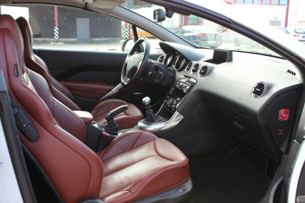 Peugeot 308 T7, 2011 г.