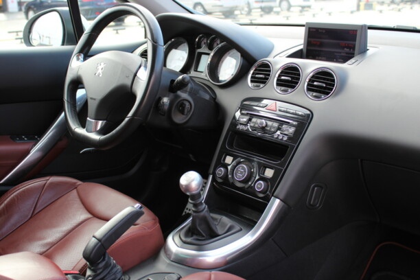 Peugeot 308 T7, 2011 г.