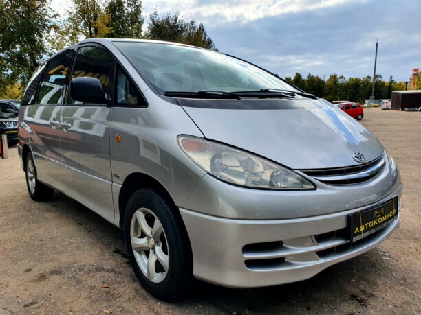 Toyota Previa II (XR30, XR40), 7 мест, 2001 г.