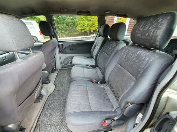Toyota Previa II (XR30, XR40), 7 мест, 2001 г.