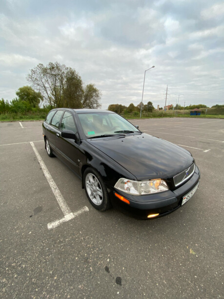 Volvo V40 I · Рестайлинг, 2002 г.