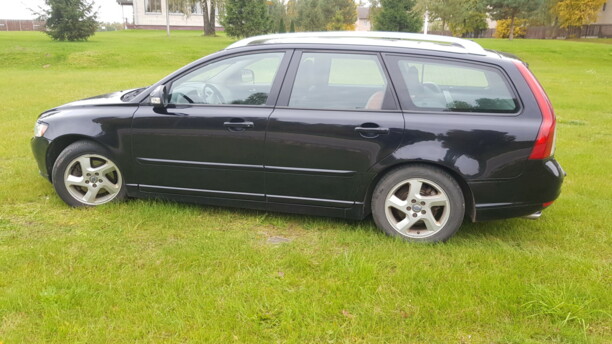Volvo V50 I (2-йрестайлинг), 2011 г.