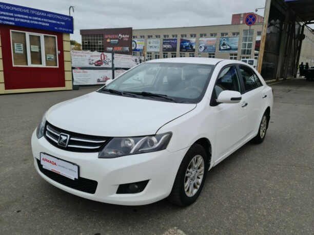 Zotye Z300, 2013 г.