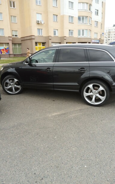 Audi Q7 4L, 7 мест, 2008 г.