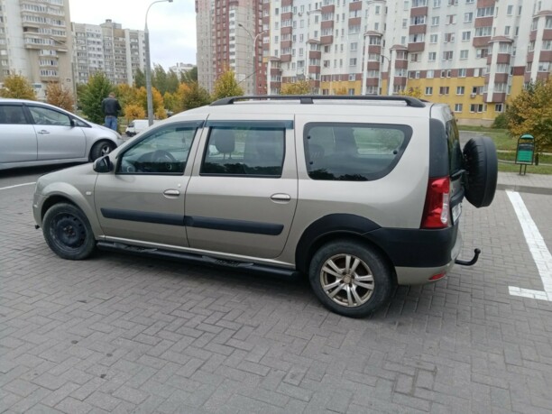 Lada (ВАЗ) Largus, 7 мест, 2015 г.