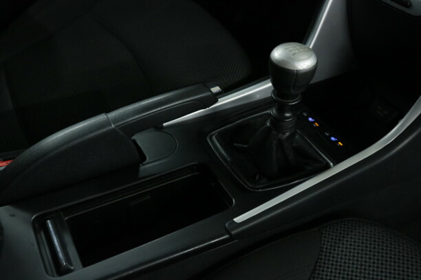 Hyundai Sonata YF, 2010 г.