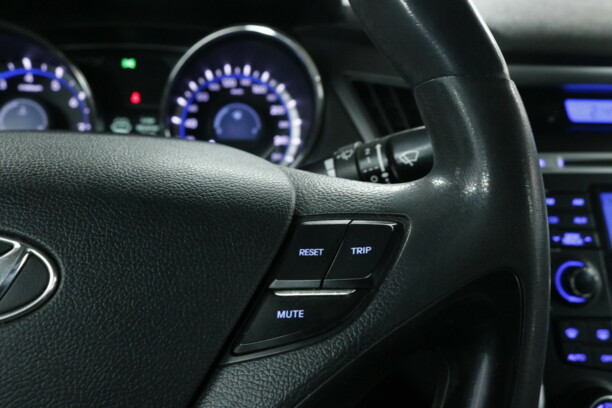 Hyundai Sonata YF, 2010 г.