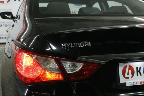 Hyundai Sonata YF, 2010 г.