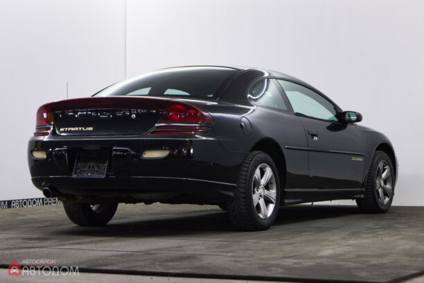 Dodge Stratus II, 2001 г.