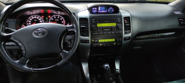 Toyota Land Cruiser Prado J120, 7 мест, 2008 г.