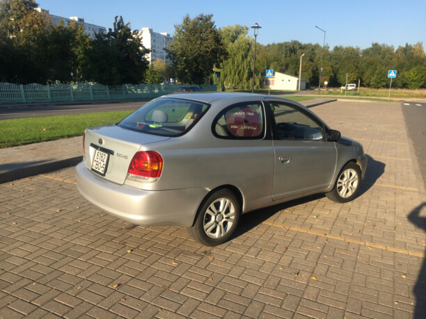 Toyota Echo, 2002 г.