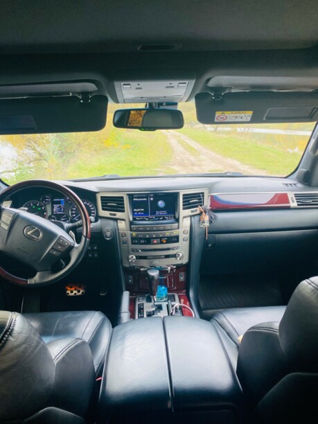Lexus LX III · Рестайлинг, 2015 г.