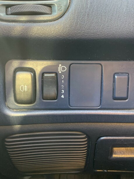 Mitsubishi Carisma I · Рестайлинг, 2000 г.