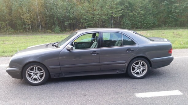 Mercedes-Benz E-Класс W210, S210, 1997 г.