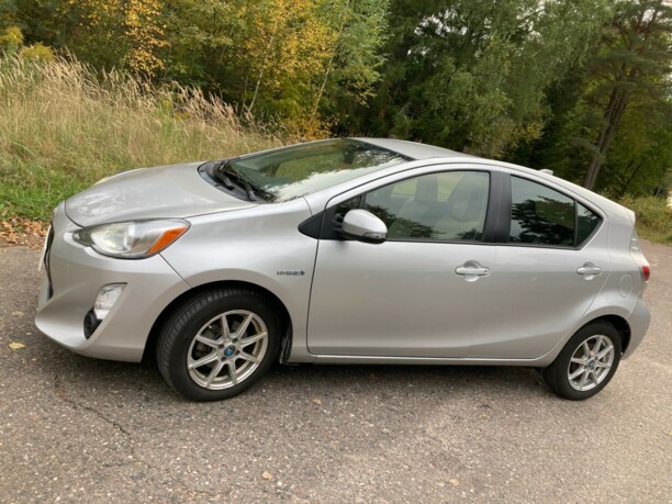 Toyota Prius C I · Рестайлинг, 2015 г.
