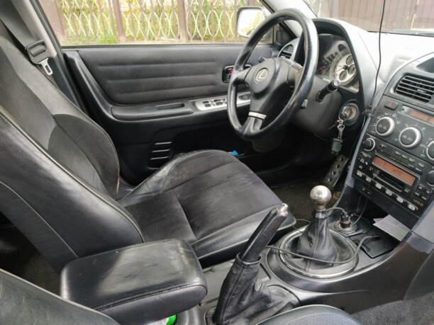 Lexus IS I, 2003 г.