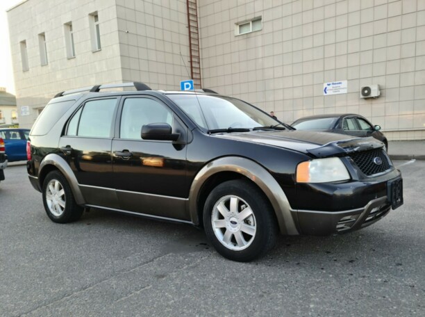 Ford Freestyle I, 7 мест, 2005 г.