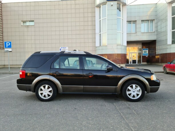 Ford Freestyle I, 7 мест, 2005 г.