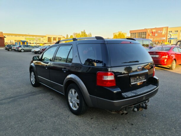 Ford Freestyle I, 7 мест, 2005 г.