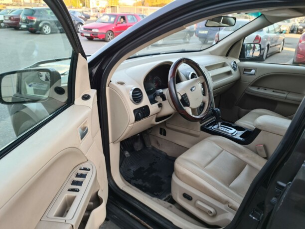 Ford Freestyle I, 7 мест, 2005 г.