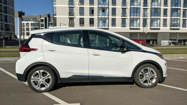 Chevrolet Bolt, 2017 г.