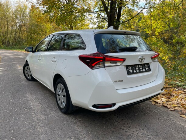 Toyota Auris II (E180) · Рестайлинг, 2017 г.