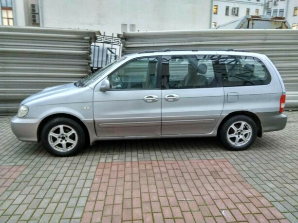 Kia Carnival I · Рестайлинг, 7 мест, 2002 г.