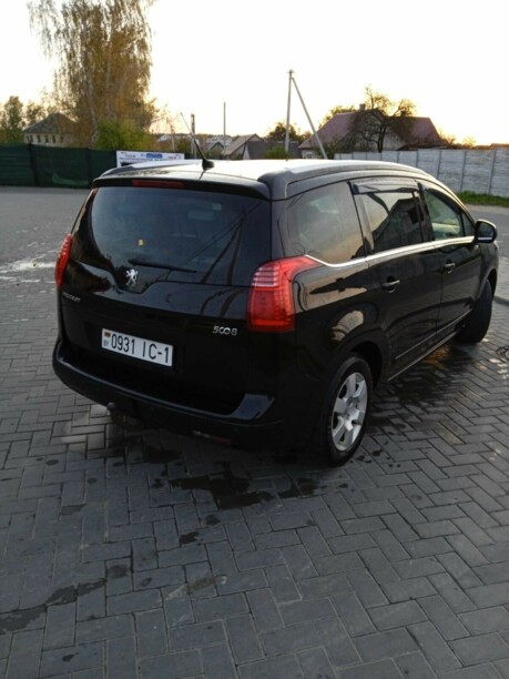 Peugeot 5008 I, 7 мест, 2010 г.