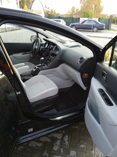 Peugeot 5008 I, 7 мест, 2010 г.