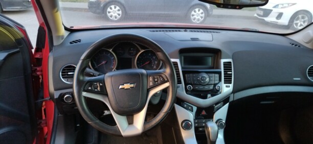 Chevrolet Cruze J300 · Рестайлинг, 2013 г.