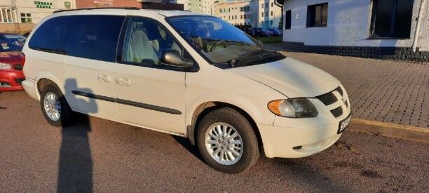 Dodge Grand Caravan IV, 7 мест, 2003 г.
