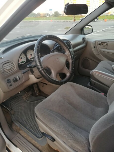 Dodge Grand Caravan IV, 7 мест, 2003 г.