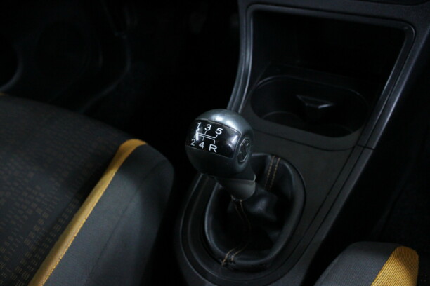 MG 3, 2013 г.