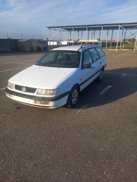 Volkswagen Passat B4, 1994 г.