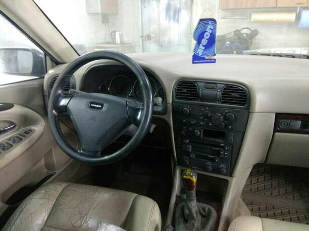 Volvo V40 I · Рестайлинг, 2004 г.