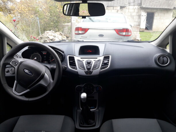 Ford Fiesta VI, 2009 г.